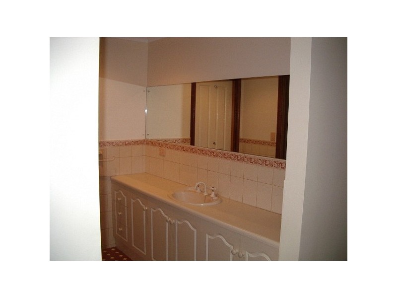 4 Spruce Avenue, Seaford SA 5169