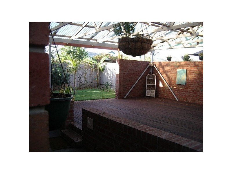 4 Spruce Avenue, Seaford SA 5169