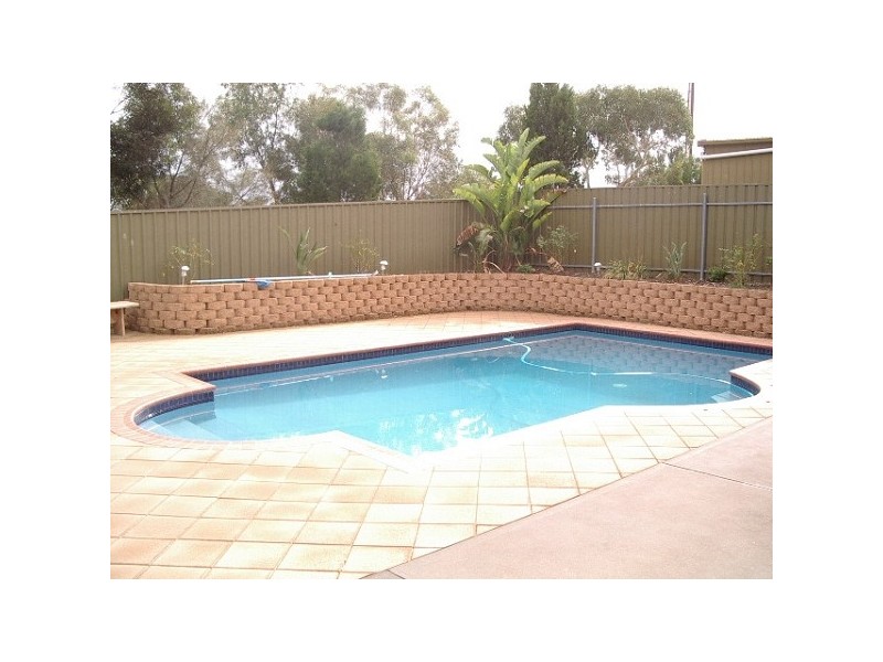 9 Parkgate Court, Onkaparinga Hills SA 5163