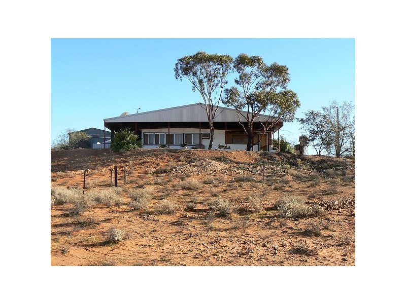 20/21/22 Government Road, Andamooka SA 5722