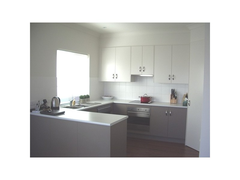 8B Seaview Avenue, Kingston Park SA 5049