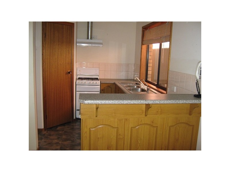 8 Cameron Court, Mitchell Park SA 5043