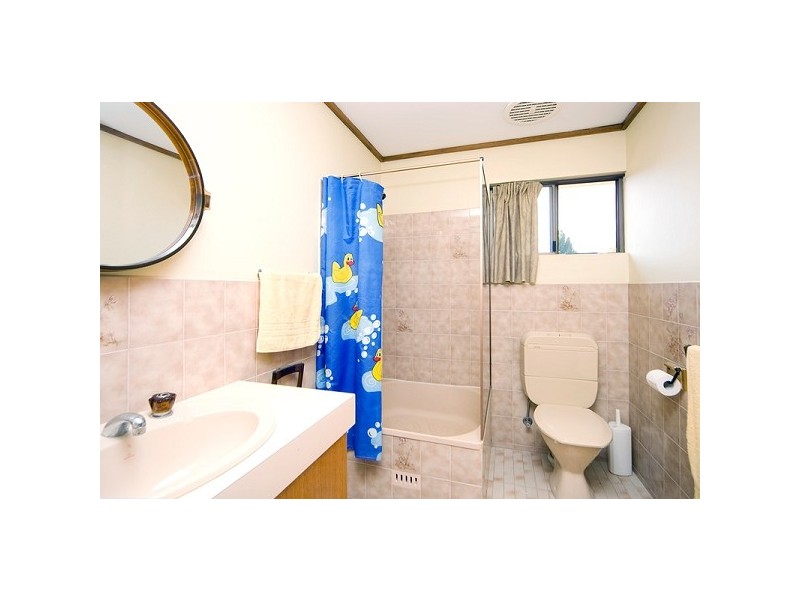 9 Bruce Avenue, Rostrevor SA 5073