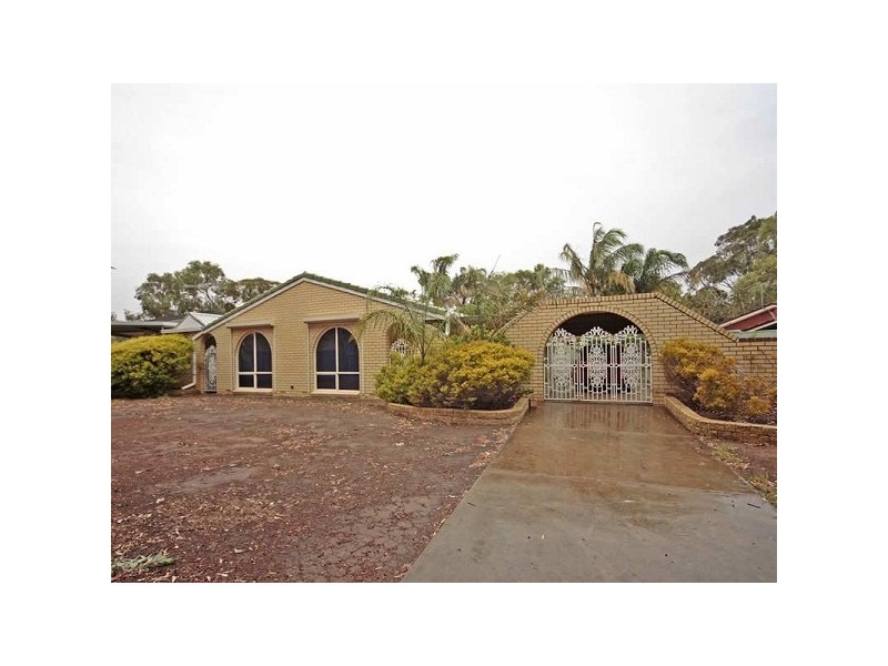 17 Galleon Drive, Paralowie SA 5108