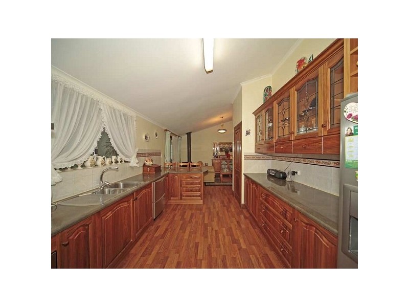 17 Galleon Drive, Paralowie SA 5108