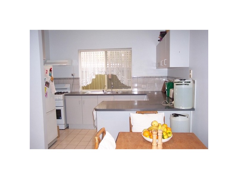 3/2 Oraston Avenue, Brighton SA 5048