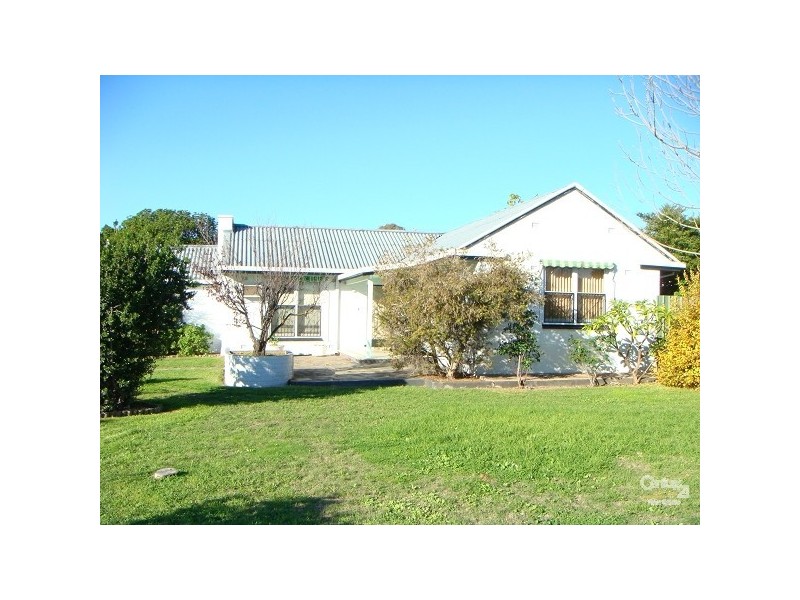 2 Hendon Street, Clovelly Park SA 5042