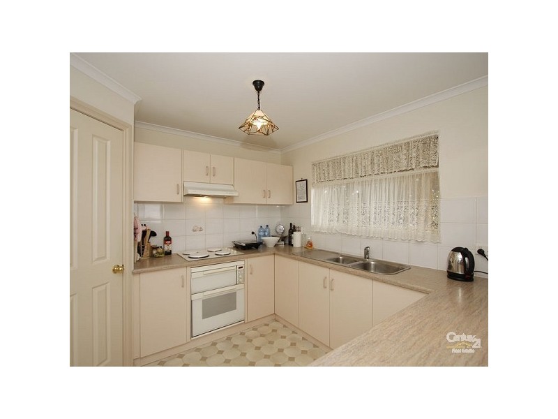 4A Beeches Road, Hallett Cove SA 5158
