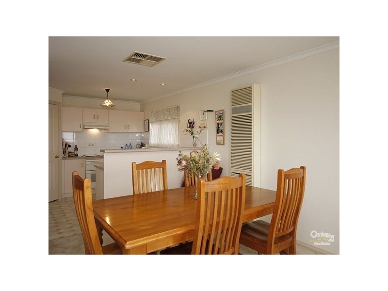 4A Beeches Road, Hallett Cove SA 5158