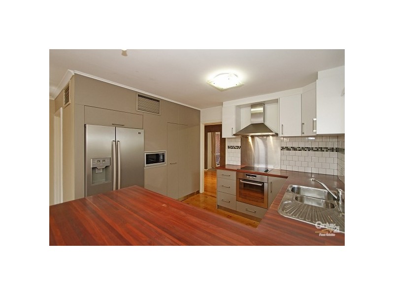 18 Karoona Crescent, Seacombe Heights SA 5047