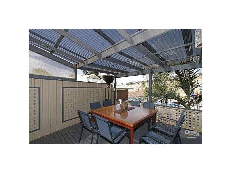 18 Karoona Crescent, Seacombe Heights SA 5047