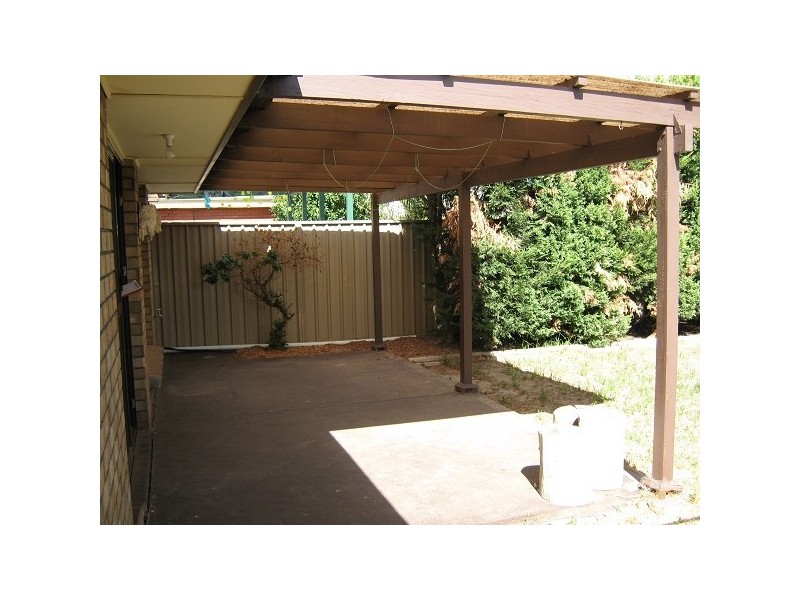 8 Cameron Court, Mitchell Park SA 5043