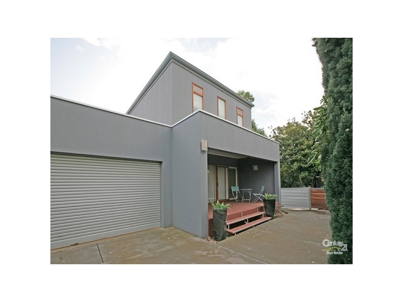3A Griffiths Drive, Moana SA 5169