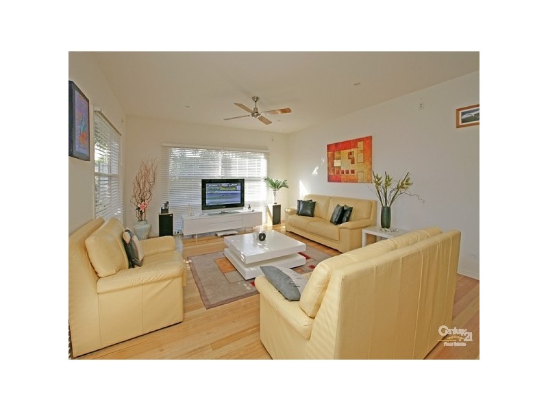 3A Griffiths Drive, Moana SA 5169