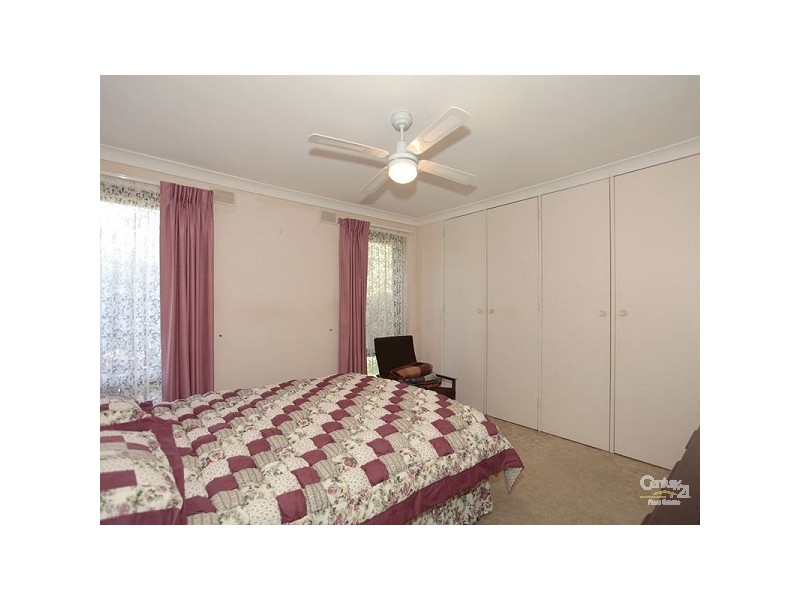 12 Larkdale Crescent, O’halloran Hill SA 5158