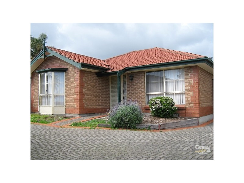 2/8 Hillview Crescent, South Brighton SA 5048