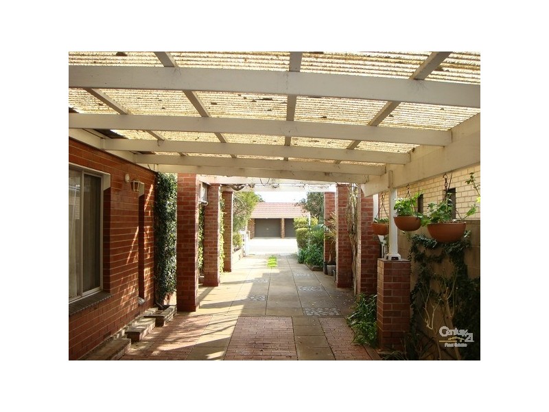 1 Cairns Avenue, Warradale SA 5046