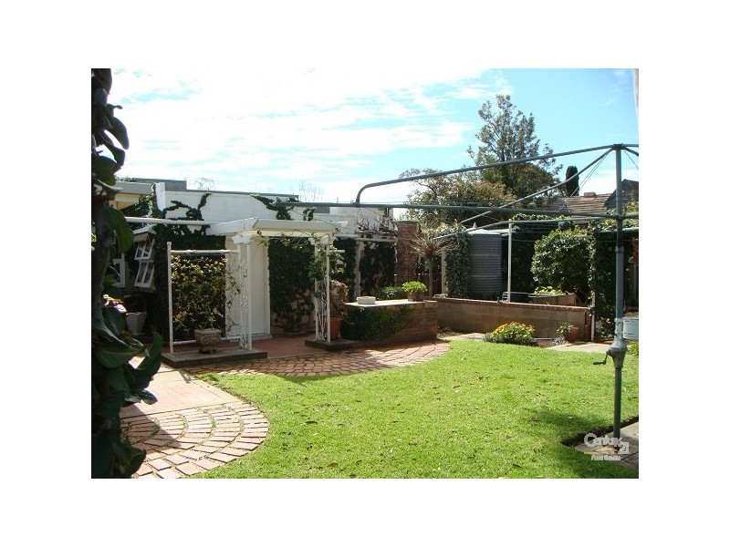 1 Cairns Avenue, Warradale SA 5046