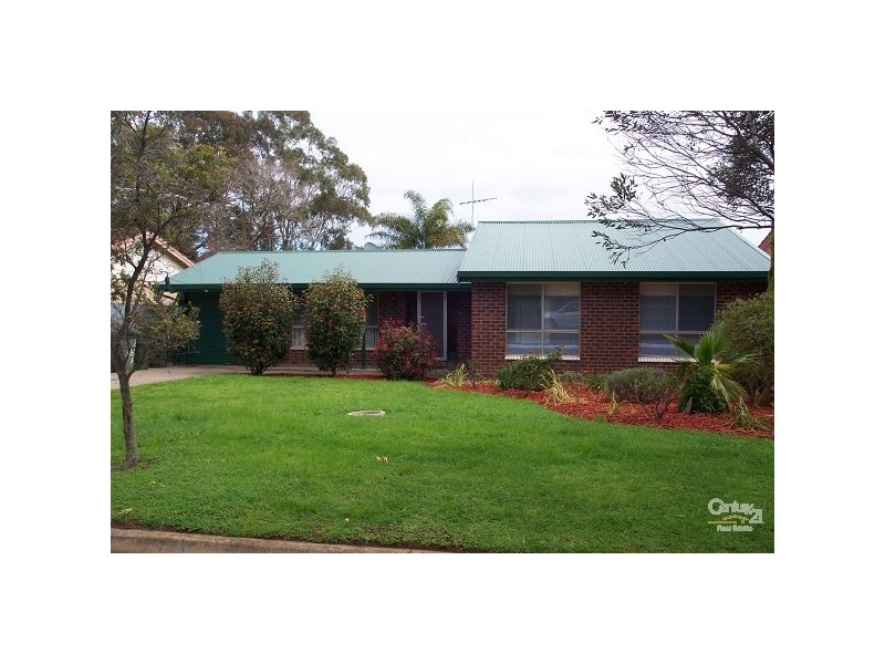 13 Abbott Avenue, Morphett Vale SA 5162