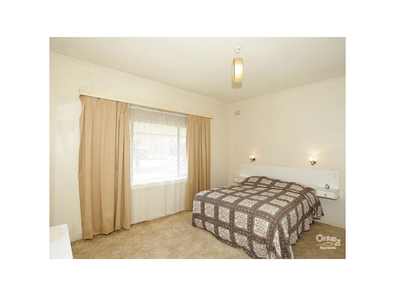 21 Lavinia Street, Hove SA 5048