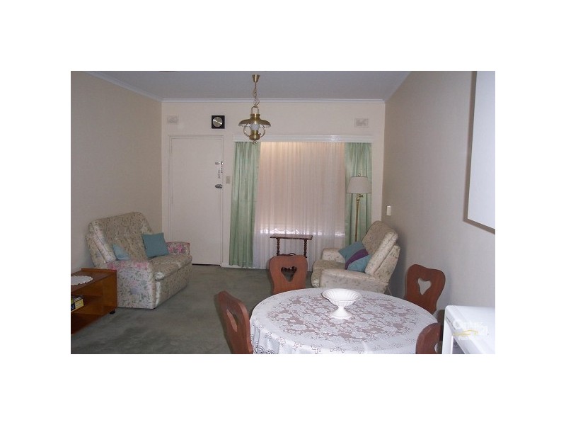 2/5 Almond Grove, Brighton SA 5048