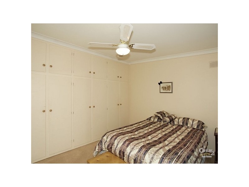 10 Abbott Avenue, Morphett Vale SA 5162