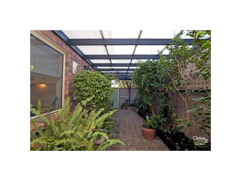6 Deakin Grove, Glenside SA 5065