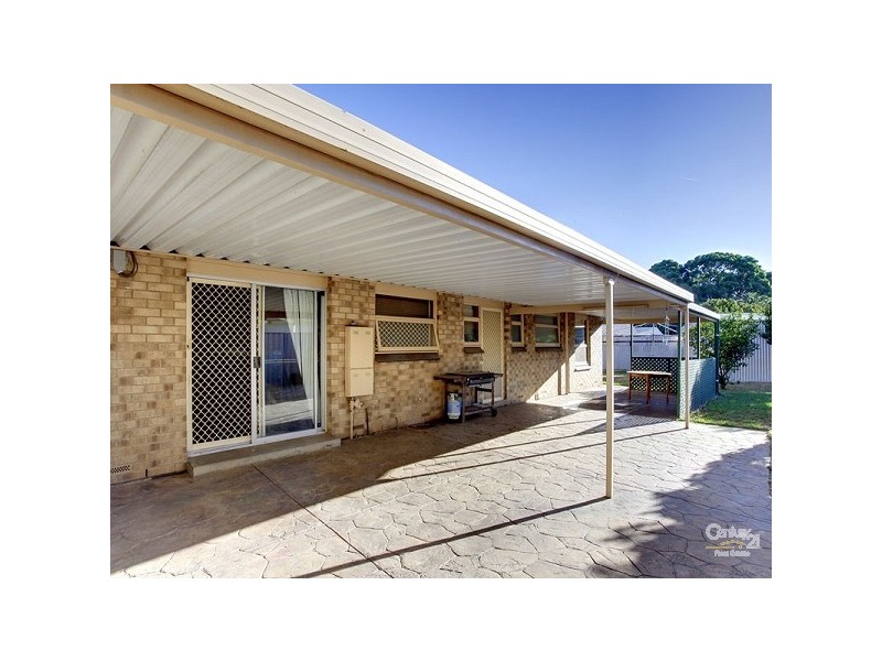 18 Rogers Crescent, Paralowie SA 5108