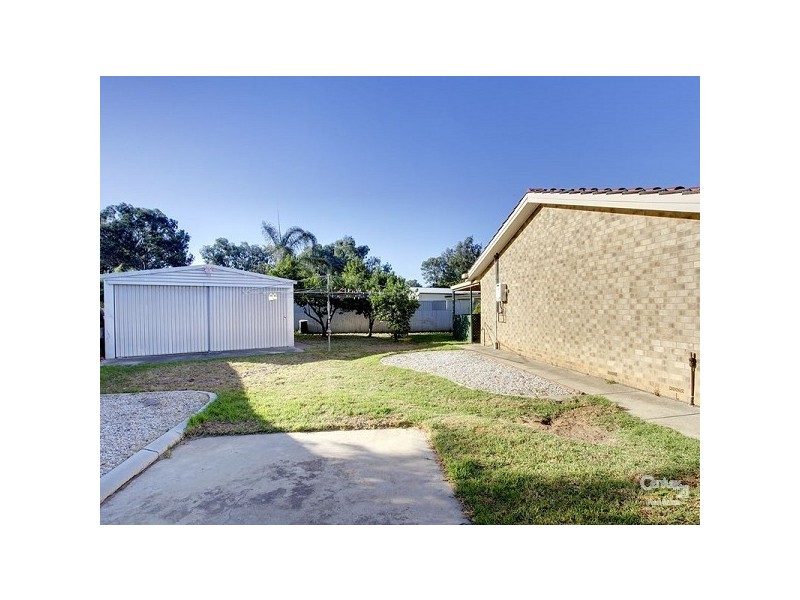 18 Rogers Crescent, Paralowie SA 5108