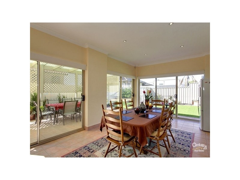 5 Moredun Street, Tennyson SA 5022