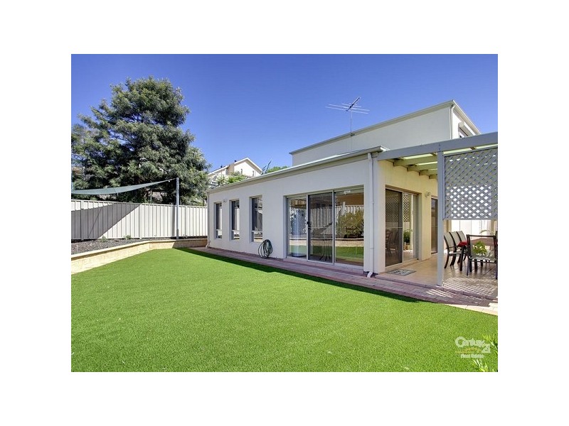 5 Moredun Street, Tennyson SA 5022