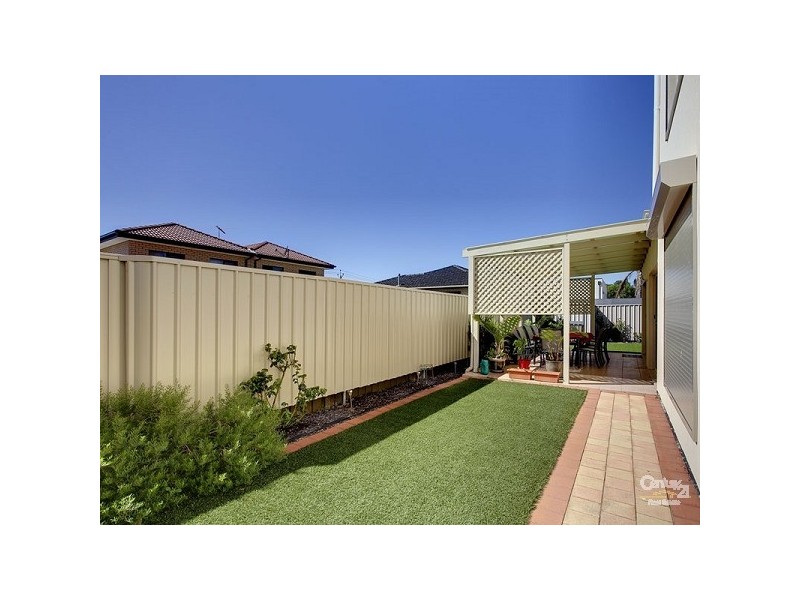 5 Moredun Street, Tennyson SA 5022