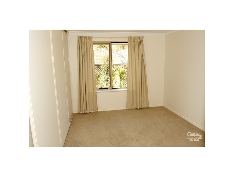 8B Oakview Drive, Sevenoaks Retirement Village, Mabel Street, Stirling SA 5152