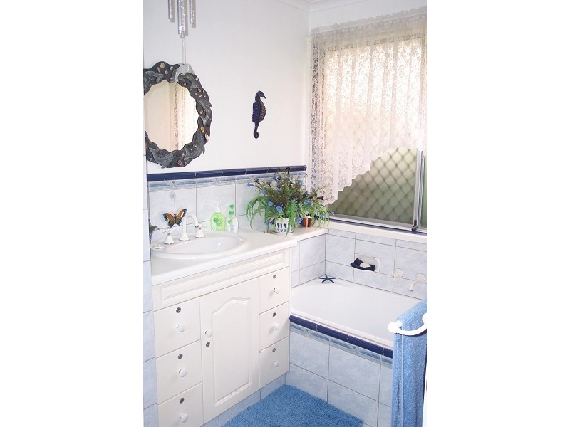 20 Mandalay Drive, Happy Valley SA 5159