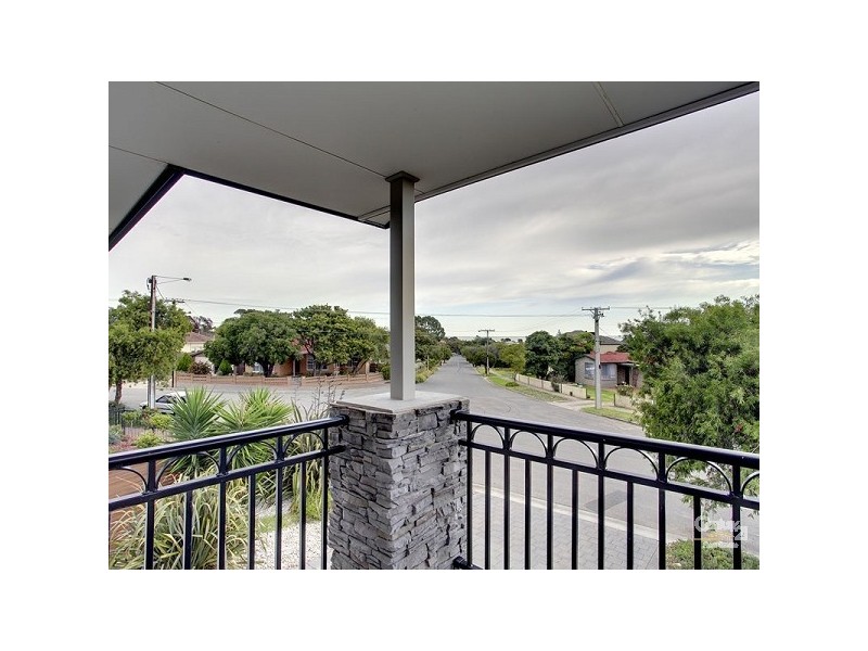 13 Benny Crescent, South Brighton SA 5048