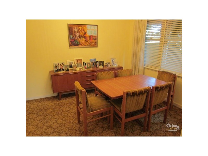 472 Cross Road, Glandore SA 5037