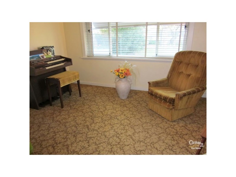 472 Cross Road, Glandore SA 5037