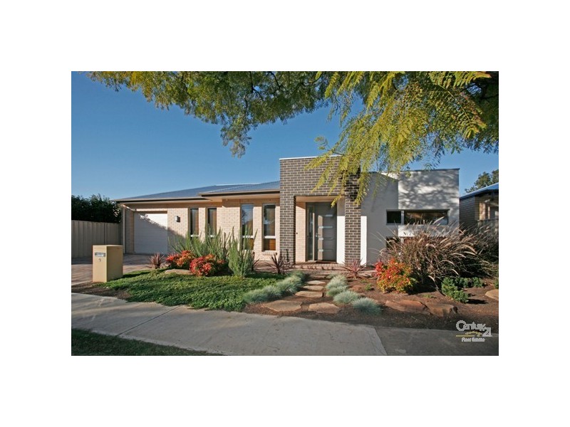9 Second Ave, Warradale SA 5046