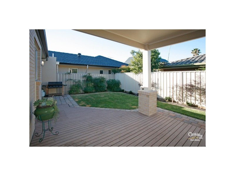 9 Second Ave, Warradale SA 5046