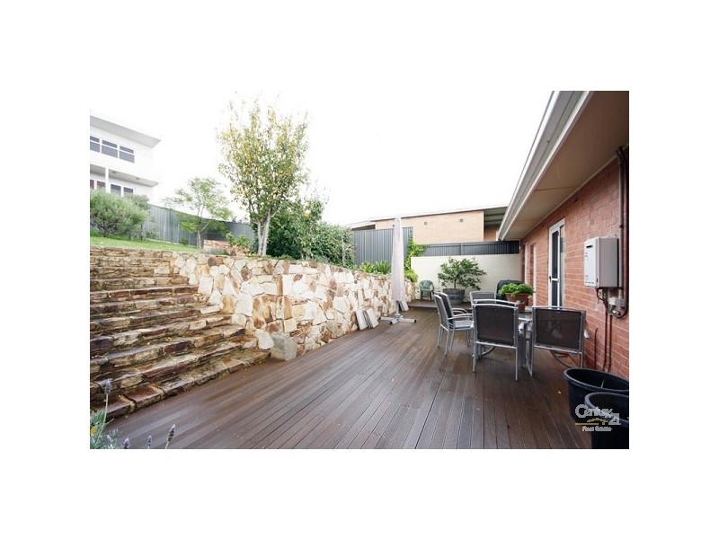 9 Ridgecrest Ave, Darlington SA 5047