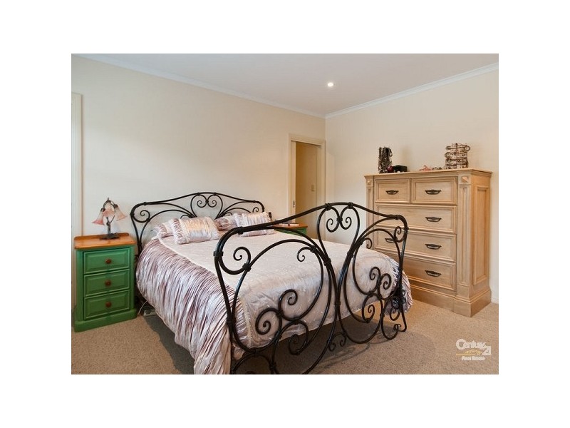 14 Manos Court, Seacliff Park SA 5049