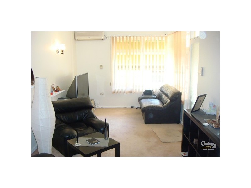 4a-44 High Street, Glenelg SA 5045