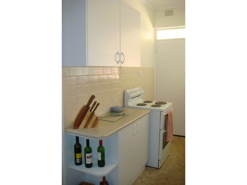 4a-44 High Street, Glenelg SA 5045