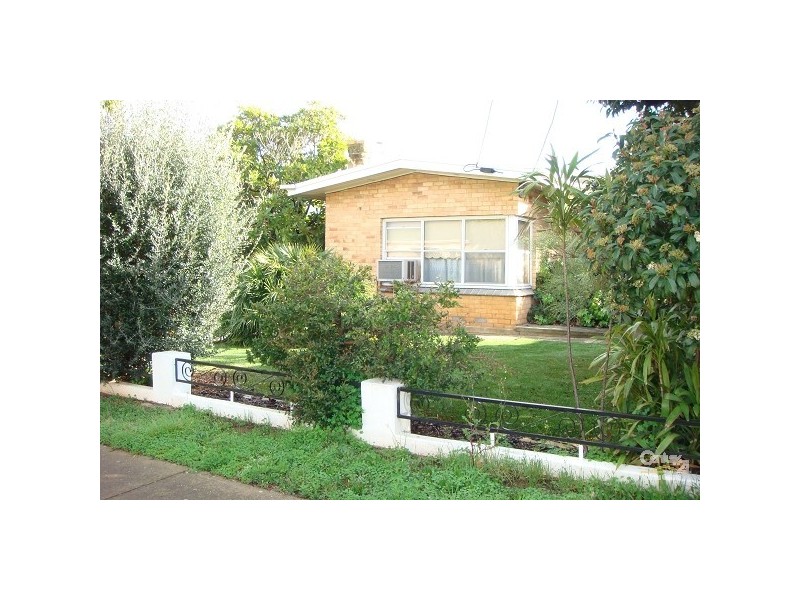 25 Keynes Ave, Warradale SA 5046