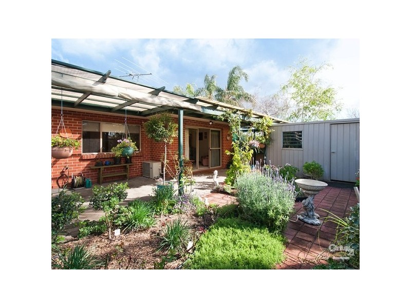 8 Fourth Avenue, St Morris SA 5068