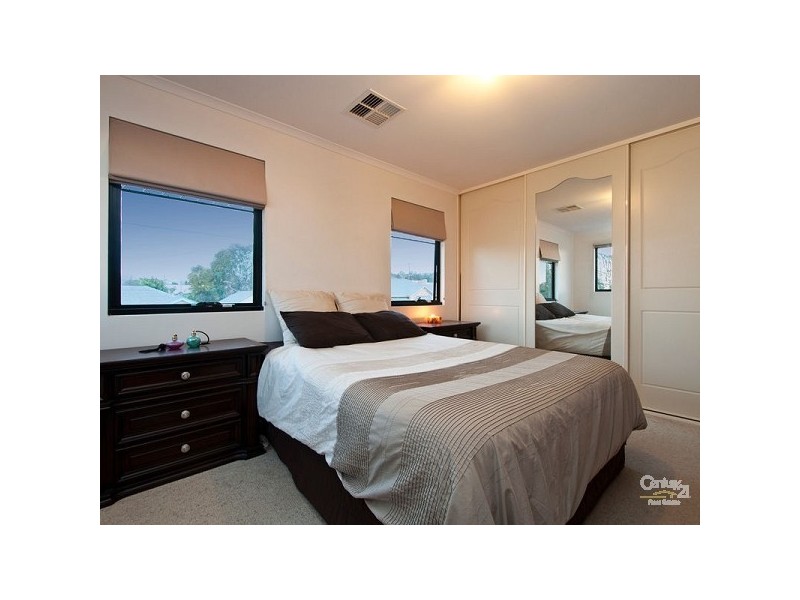 2a Tilbrook Crescent, South Brighton SA 5048