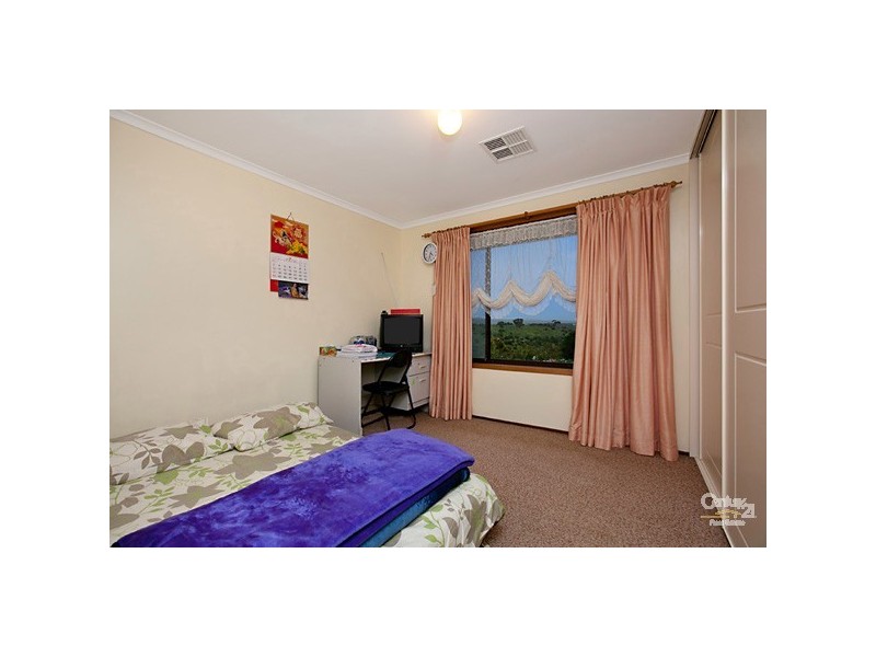 102 Woodend Road, Trott Park SA 5158