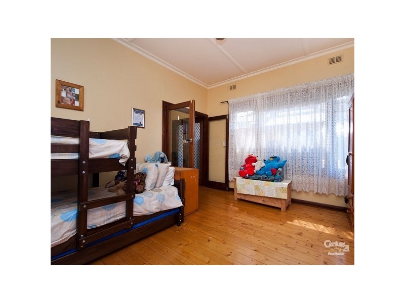 26 Maitland Tce, Seacliff SA 5049