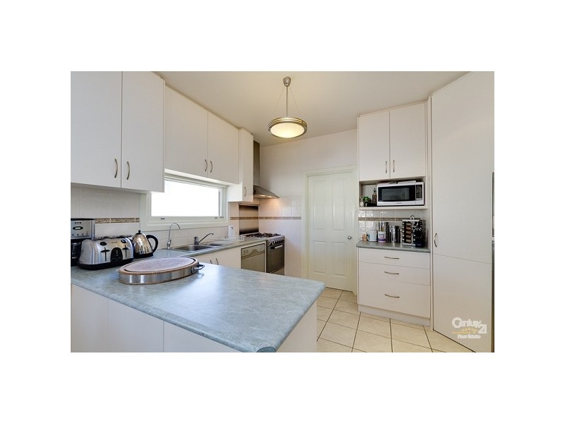 12 Greenock Drive, Sturt SA 5047