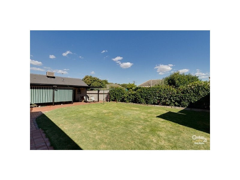 12 Greenock Drive, Sturt SA 5047